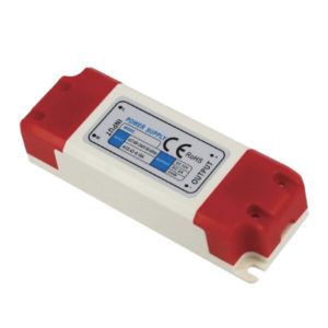 LED PLASTIC CASE POWER SUPPLY 24W 12V/2A - 3 YEARS WARRANTY*