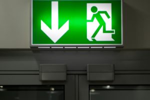 Pourquoi entretenir son éclairage de secours