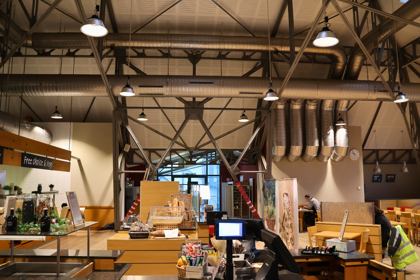 Éclairage professionnel à la gare de Lausanne