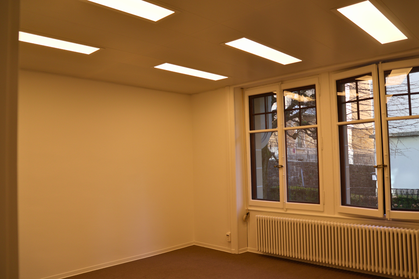 Éclairage professionnel pour bureaux d’avocats à Lausanne 3